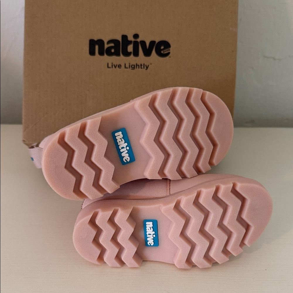 Native Pink Chelsea Kids Boots - Picture 3 of 5